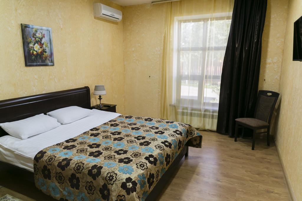 Green Land Hotel Aktobe Habitación foto